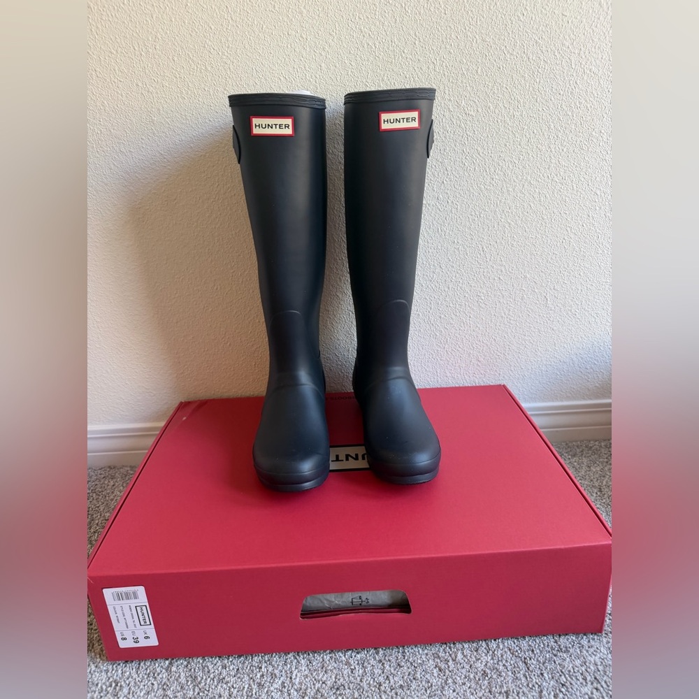 Hunter Original Tall Rain Boots in Matte Navy Blue